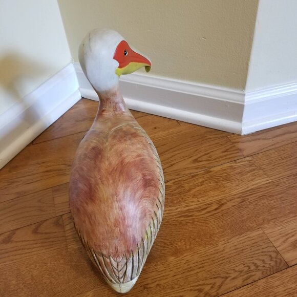 Pelican wood carving - artisan handmade - Picture 4 of 9